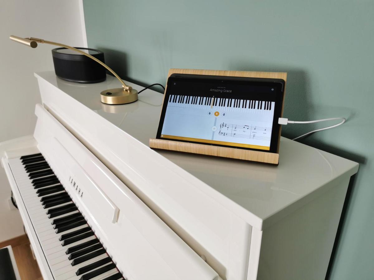 Neues City Center Piano Appartement Mit Netflix 클라겐푸르트 외부 사진